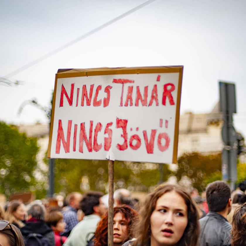 Egy kolozsvári gimnáziumi tanár a romániai sikeren keresztül mutatta be, miért vallott kudarcot a magyar tiltakozássorozat 