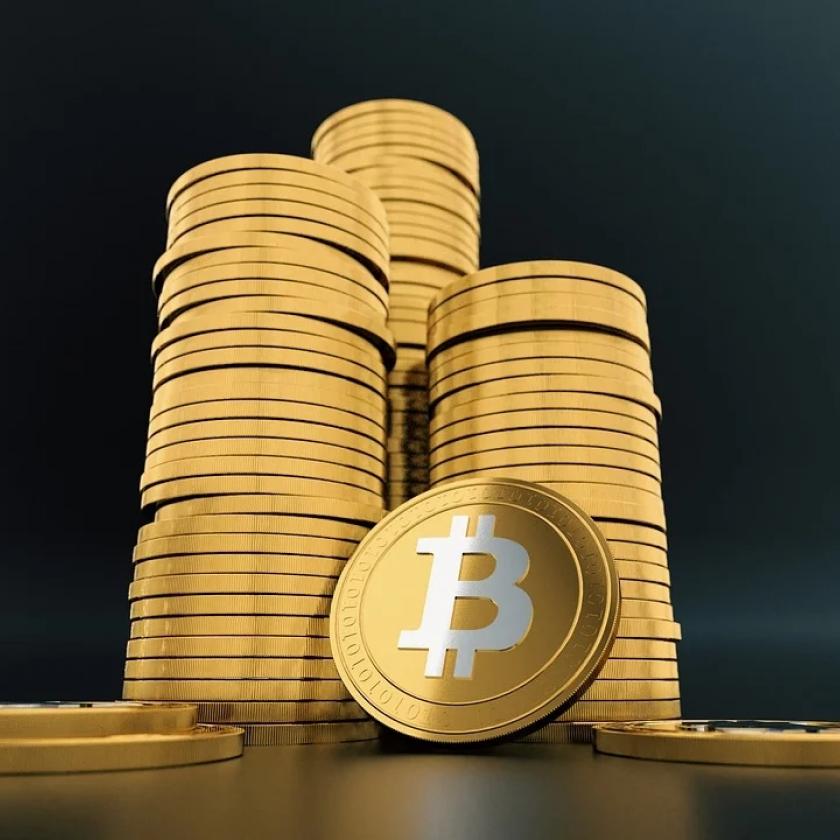 Egy karnyújtásnyira a 85 milliárd forintnyi bitcoin, mégsem nyúl érte a gazdája