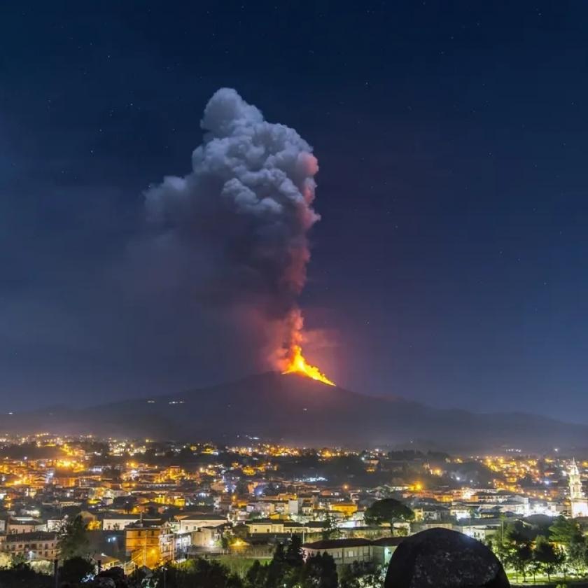 Kitört az Etna Szicíliában