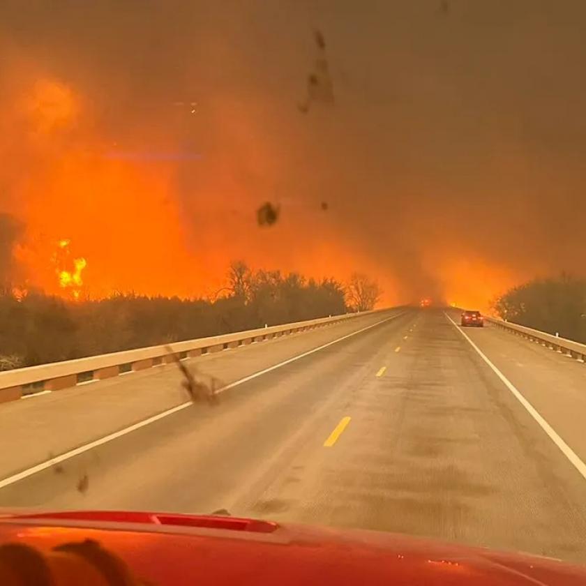 Az állam történetének legpusztítóbb tűzvésze tombol Texasban