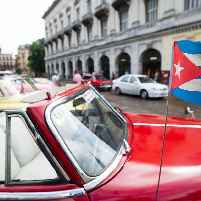 Miért jó bő hatszorosára emelni a benzinárat? A válaszért Kubáig kell menni