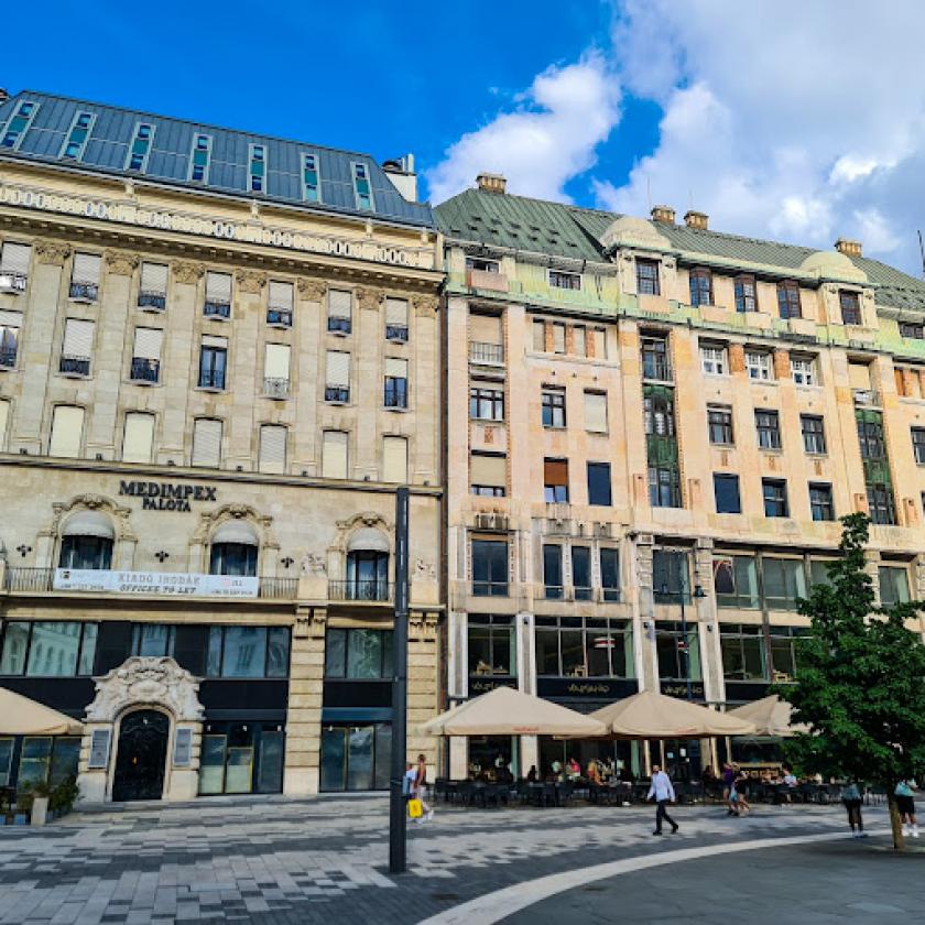 Egy Vörösmarty téri luxuslakás útja Rogán köreitől az egyik leggazdagabb magyarig